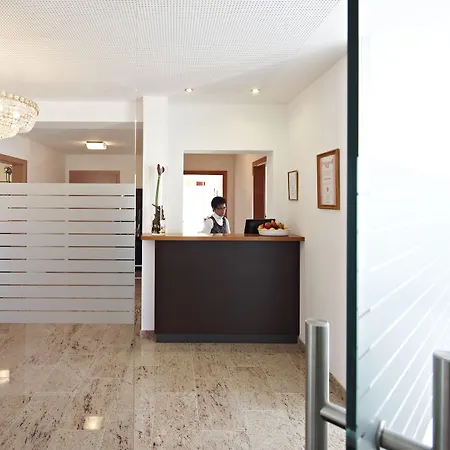 杰格瑞特旅馆 3* Nussbach