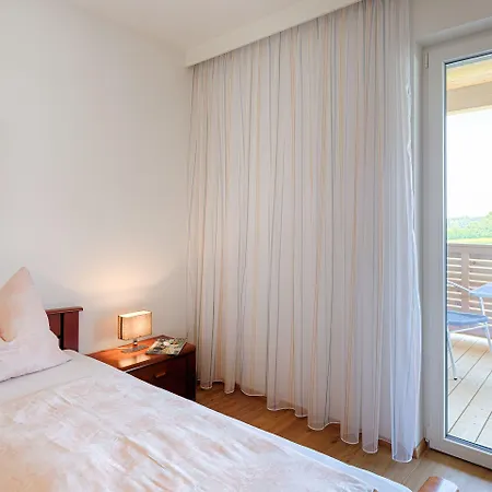 杰格瑞特旅馆 招待所 Nussbach