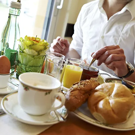 杰格瑞特旅馆 3*